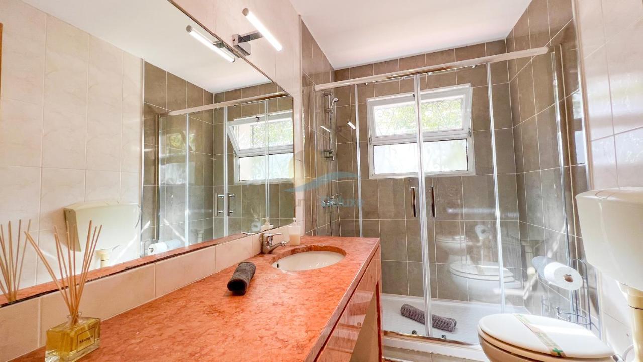 אלבופיירה Villa Gabriel By Sunny Deluxe מראה חיצוני תמונה